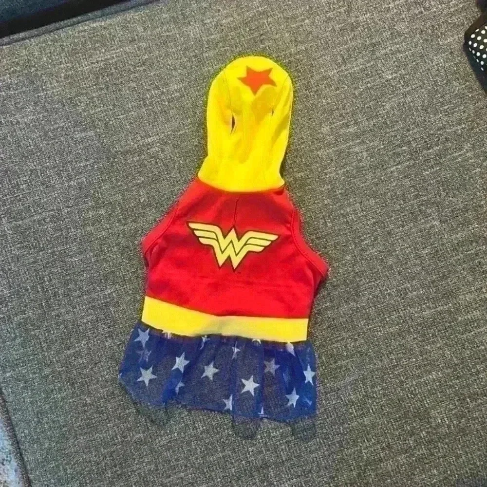 Dog outfit Wonder Woman xs